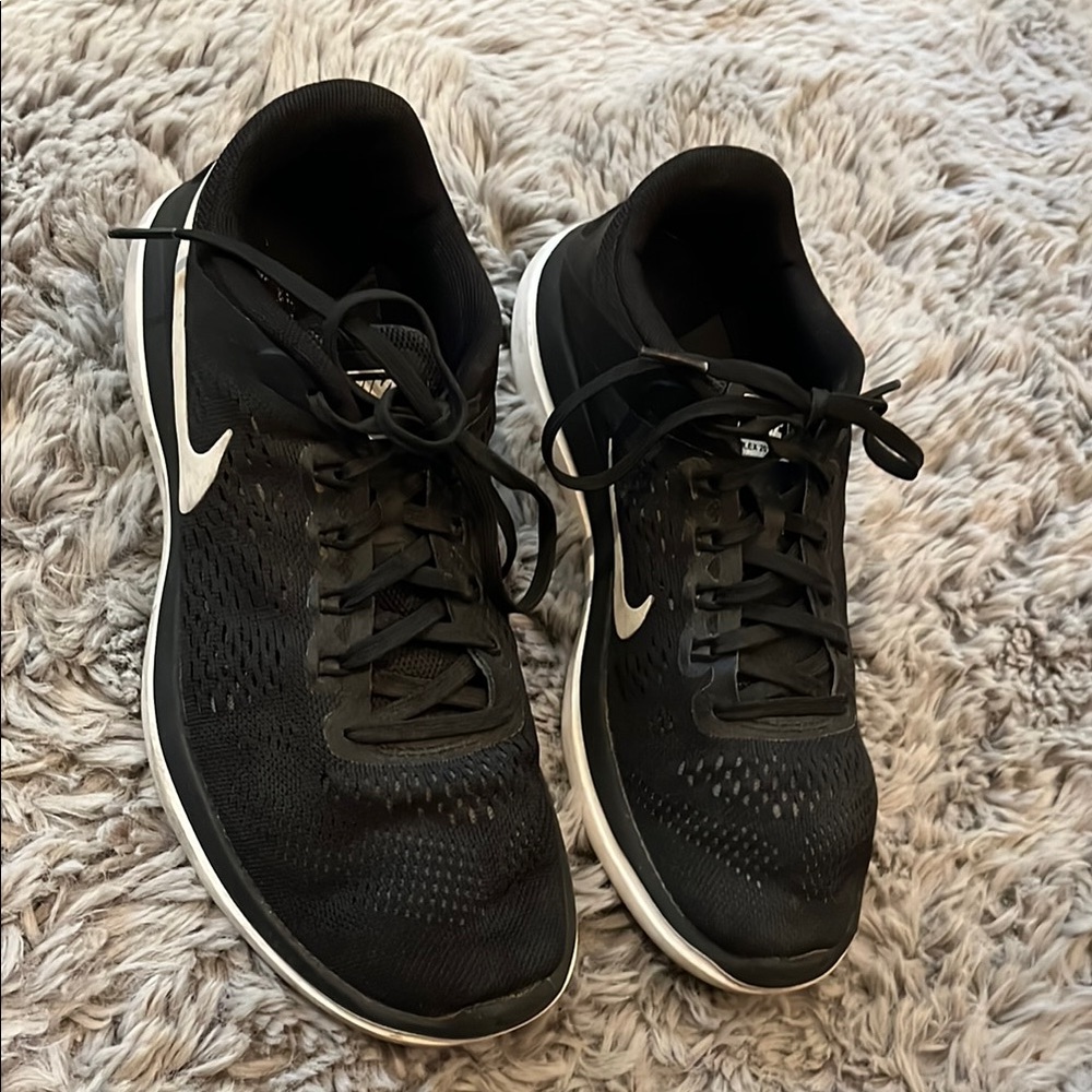 Nike WOMENS Black Running Shoes